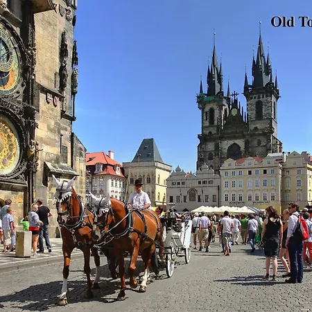Stylish Apartment In Heart Of Zizkov Near Iconic Sites Prague Exterior photo