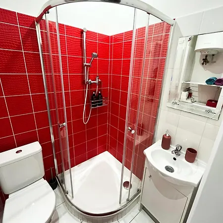 Stylish Apartment In Heart Of Zizkov Near Iconic Sites Prague Exterior photo